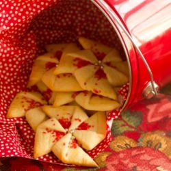 Poinsettia Cookies