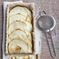 A Simple and Delicious Apple Tart