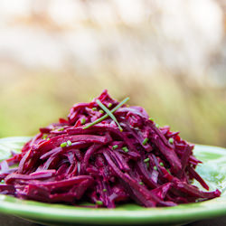 Mom’s Creamy Beet Salad