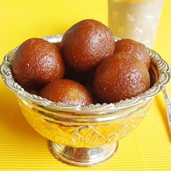 Gulab Jamun Using Milk Powder