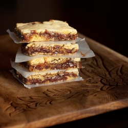 Chewy Gooey Chocolate Bars