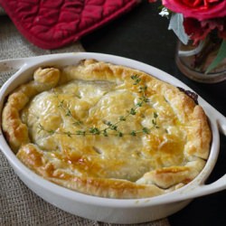 Easy Leftover Turkey Pie