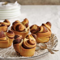 Brioches with Chocolate