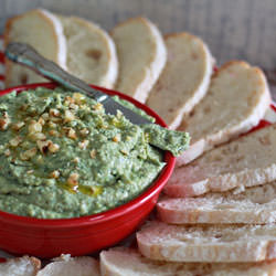 White Bean & Kale Pesto Dip