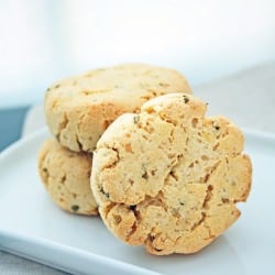 Low Carb & Gluten Free Biscuit