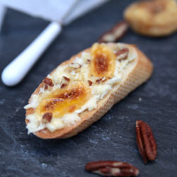 Figs, Pecans, and Cheese Toasts