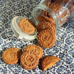 Caramelized Sugar Biscuits