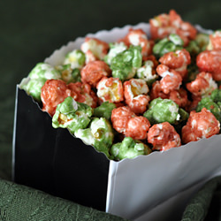 Christmas Caramel Popcorn