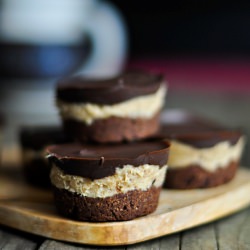 Chocolate Caramel Brownie Cups