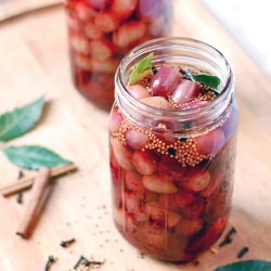 Quick-Pickled Grapes