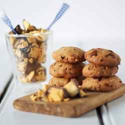 Choc Honeycomb & Almond Cookies