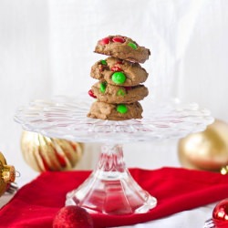 M&M Chocolate Cookies