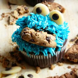 Cookie Monster Cupcakes