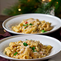 Loaded Chicken Mac & Cheese