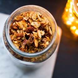 Holiday Granola