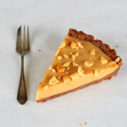 Peanut Butter Marshmallow Tart