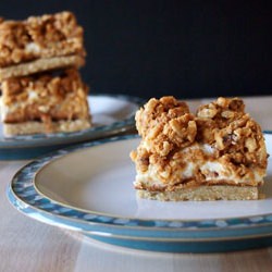 Ginger Marshmallow Biscoff Bars