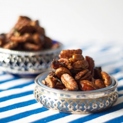Honey Roasted Thyme & Bacon Pecans