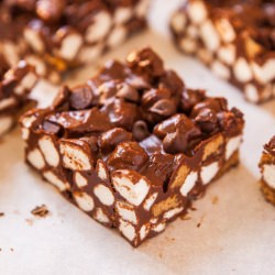 Biscoff Marshmallow Chocolate Bars