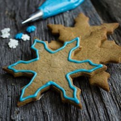 How to Outline with Royal Icing