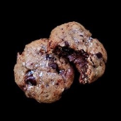 Nutella Stuffed Cookies