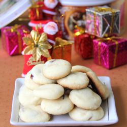 Almond Cookies