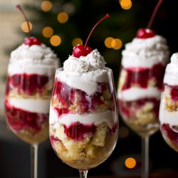 Boozy New Year’s Eve Parfaits