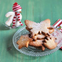 Christmas Cookies with Cinnamon