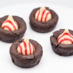 Mini Mint Truffle Cookie Cups
