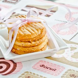Butter Cashew Nut Biscuits