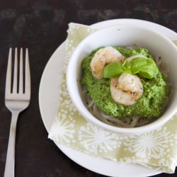 Low-Carb Shrimp Pesto and Pasta