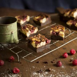 Raspberry Cheese Cake Brownies