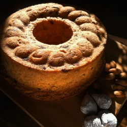 Fig and Almond Bread