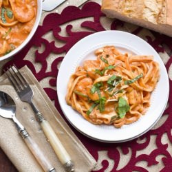 Pasta with Tomato Cream Sauce