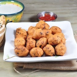Black Eyed Peas Fritters