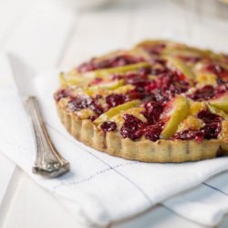 Raspberry And Apple Tart