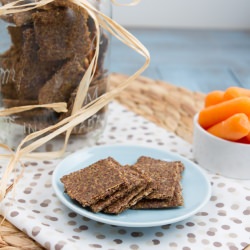 Thyme and Onion Crackers