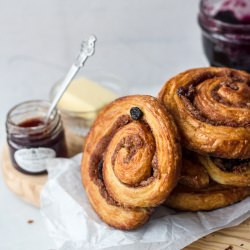 Cinnamon-Raisin Danish Swirls