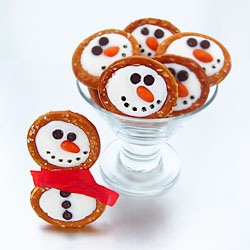 Frosty Snowmen Pretzels
