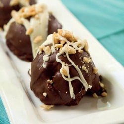 Peanut Butter Chocolate Cake Balls