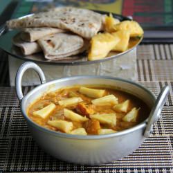 Mixed Vegetables in Creamy Gravy