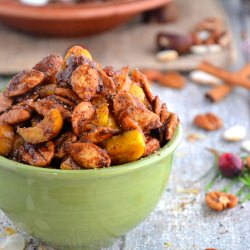 Cinnamon Spiced Nuts