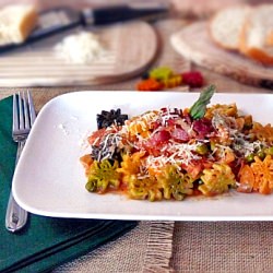 Pasta with Tomato and Cream Sauce