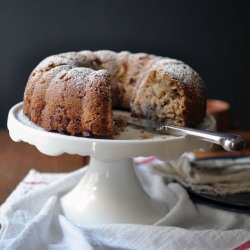 Southern Apple and Pecan Cake