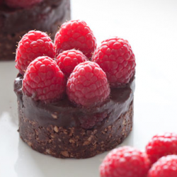 Raw Chocolate Cake with Raspberries