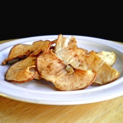 Honey Kissed Cinnamon Apple Chips