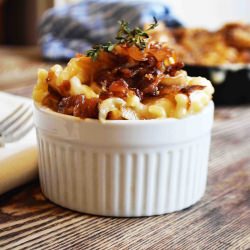 French Onion Soup Mac n’ Cheese