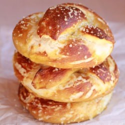 Soft Pretzels with Buffalo Cheese