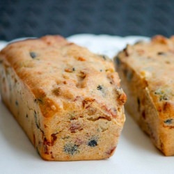 Pine Nut Tomato Olive Cake