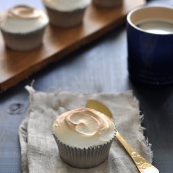 Lemon Meringue Cupcakes